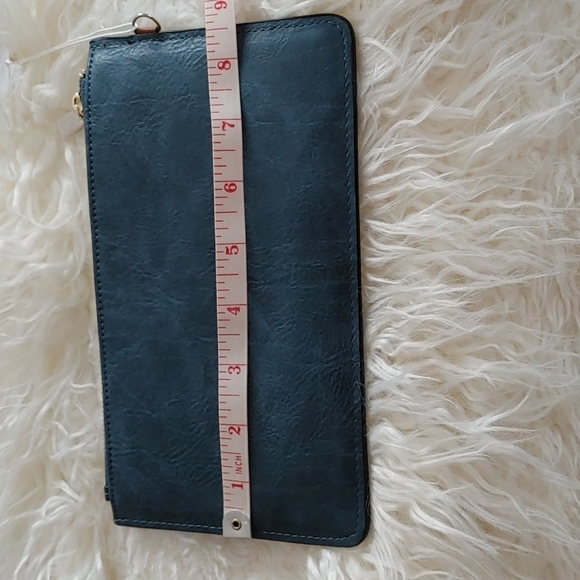 🍁NWT Simply Noelle blue wallet - Picture 7 of 9